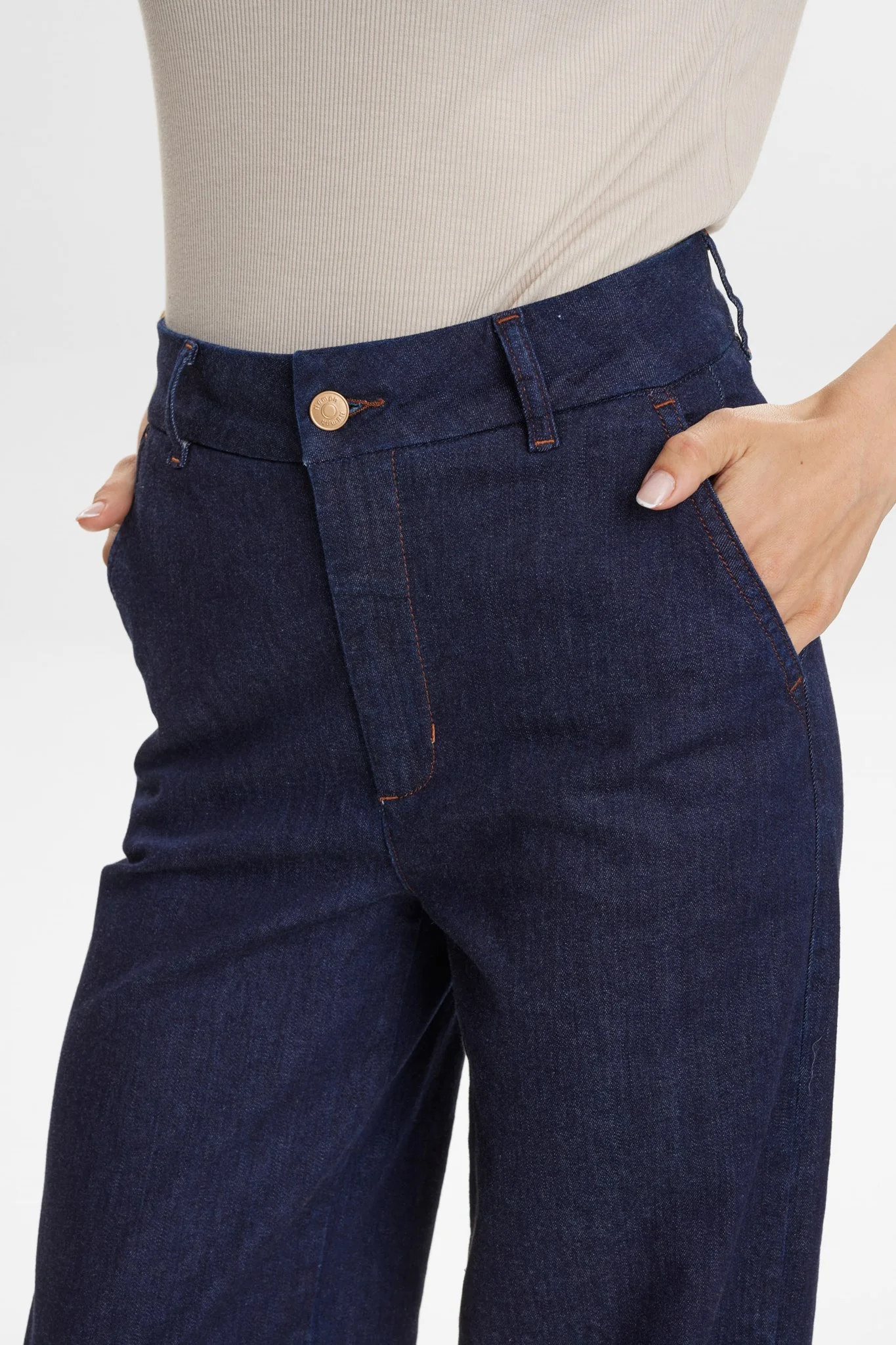 NUAMBER SHORT - Dark Blue Denim 1 - Image 4