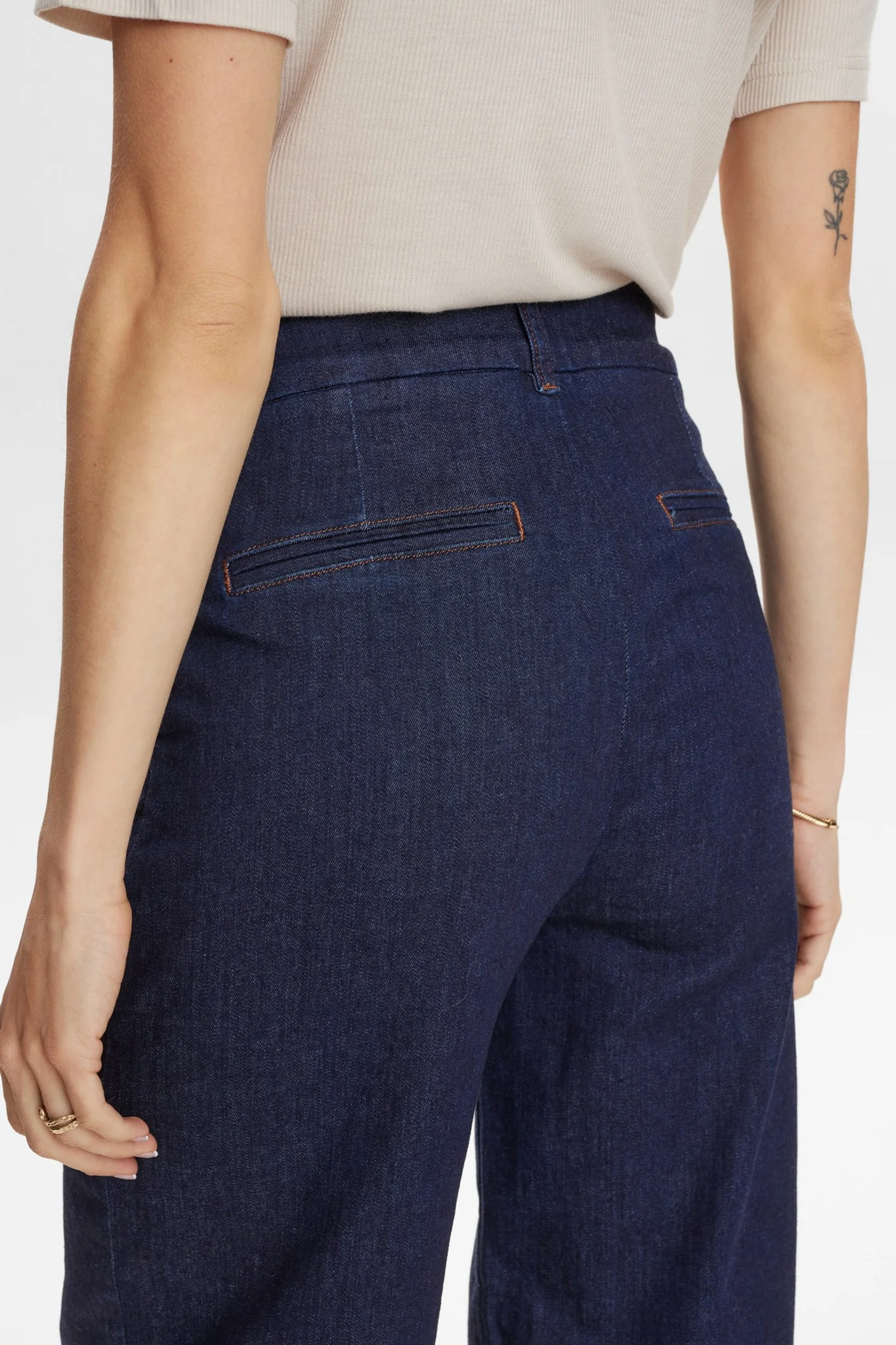 NUAMBER SHORT - Dark Blue Denim 1 - Image 5