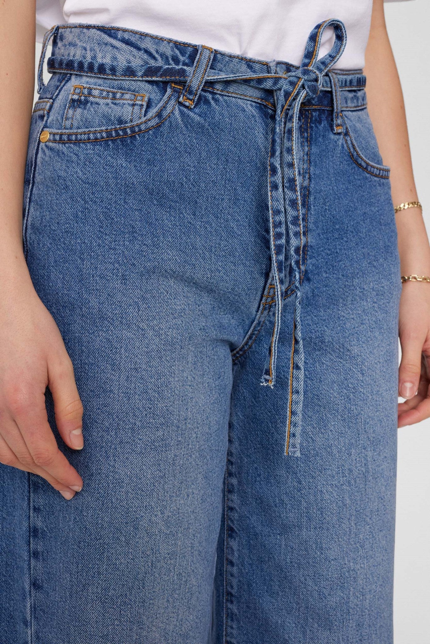 NUBROOKLYN JEANS MID BLUE - Medium Blue Denim - Image 4