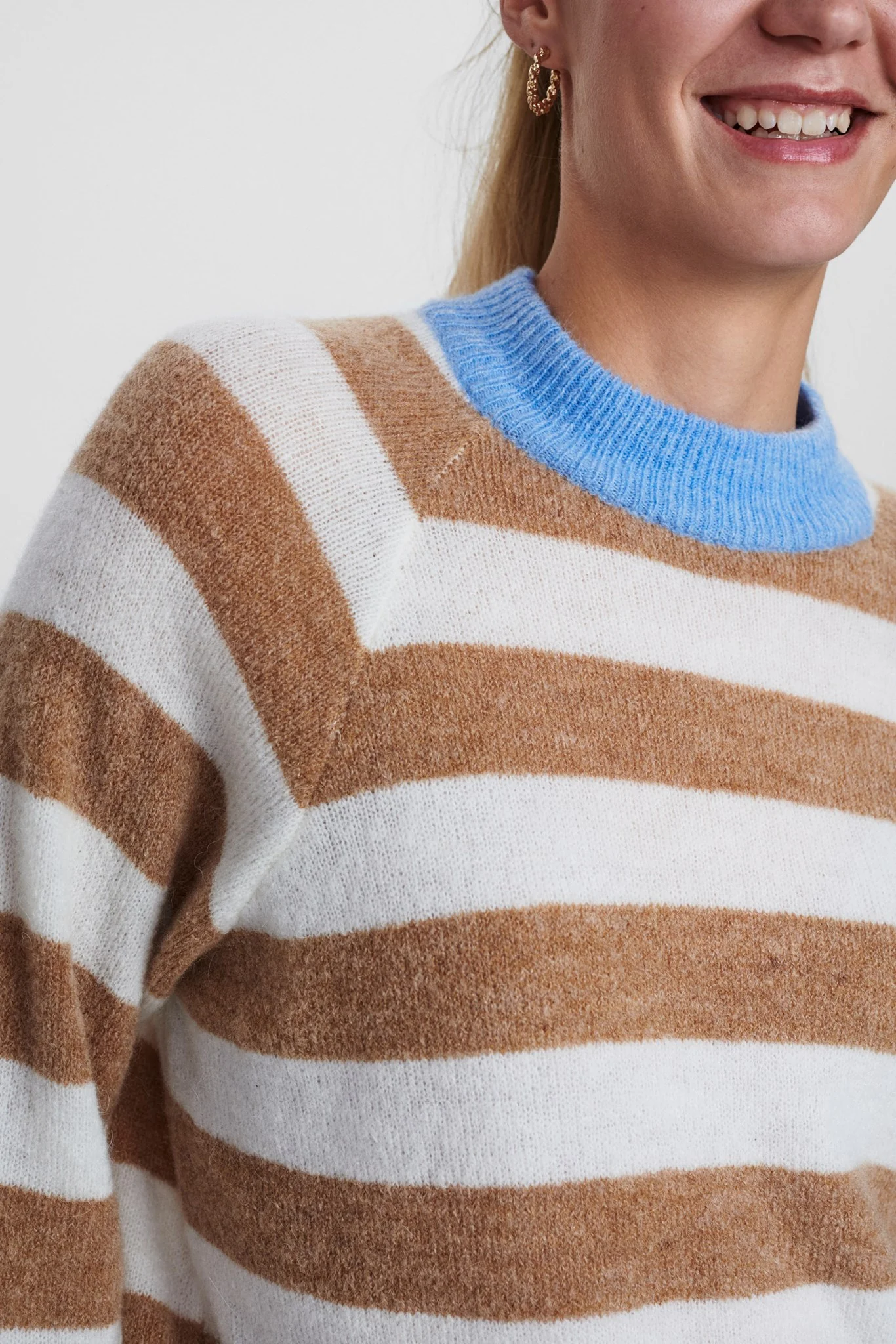 NUCAMA PULLOVER - Della Robbia Blue - Image 4