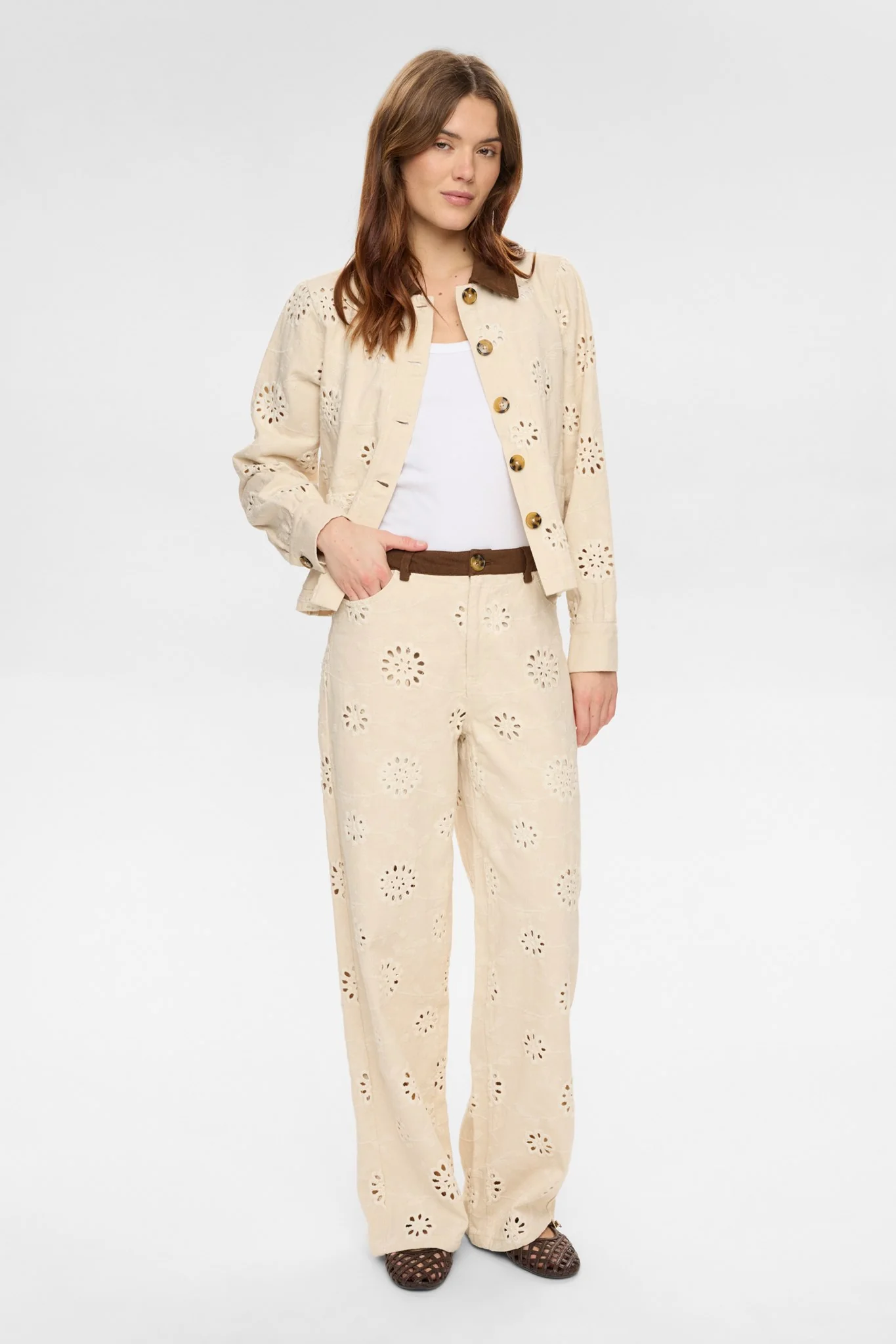 NUENORA PANTS - Irish Cream - Image 3