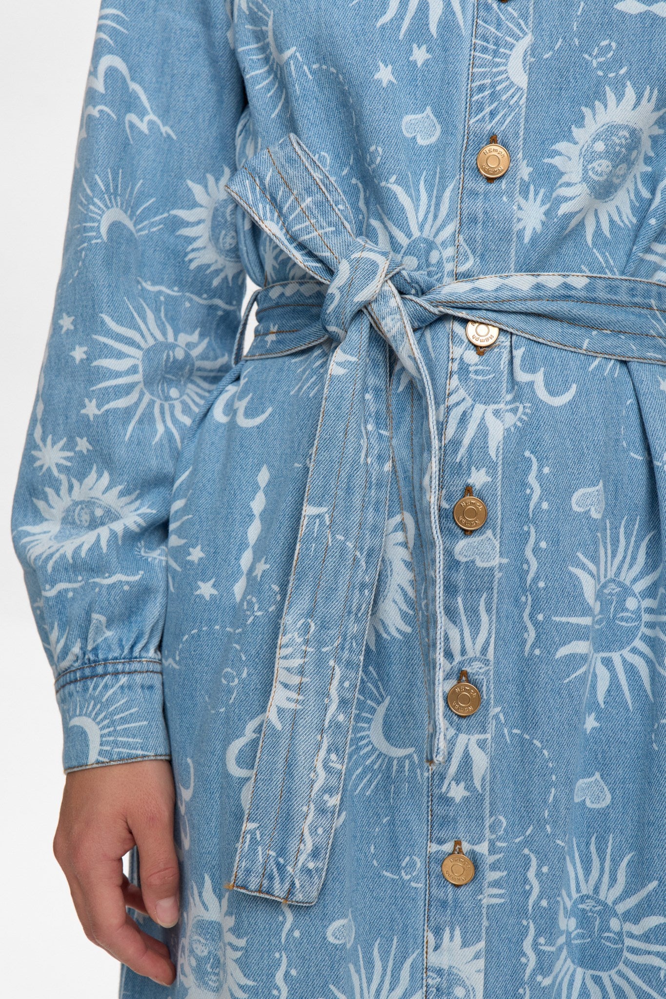 NUGISELLY DRESS - Light Blue Denim - Image 5