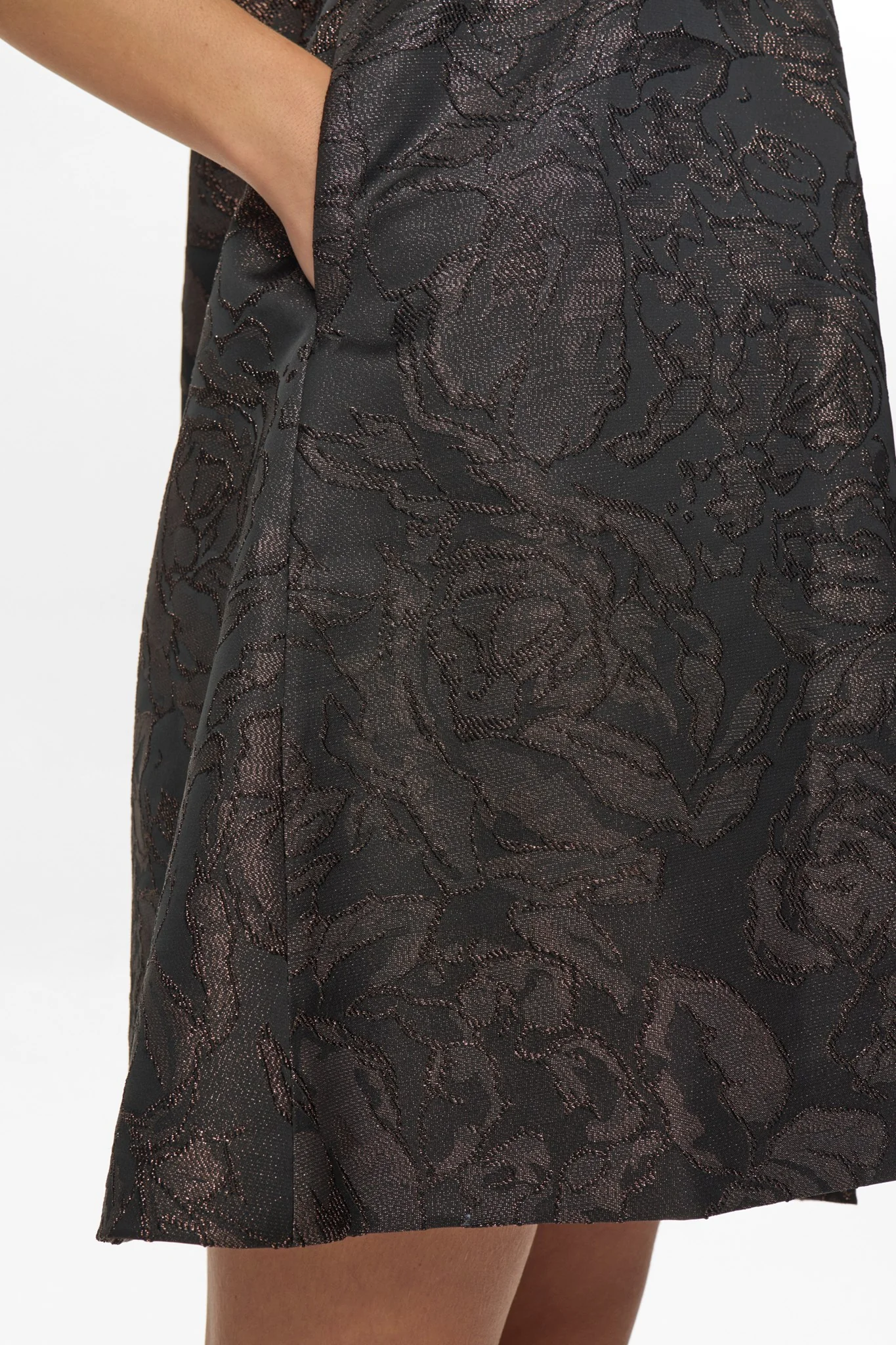 NULIKA DRESS - Black Coffee - Image 5