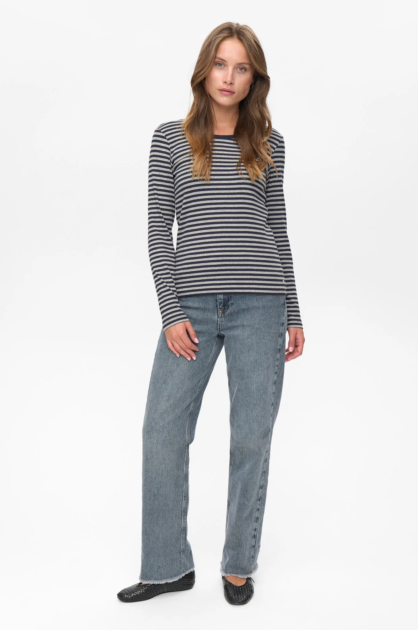 NUMELANY LS BLOUSE - Dark Sapphire - Image 3