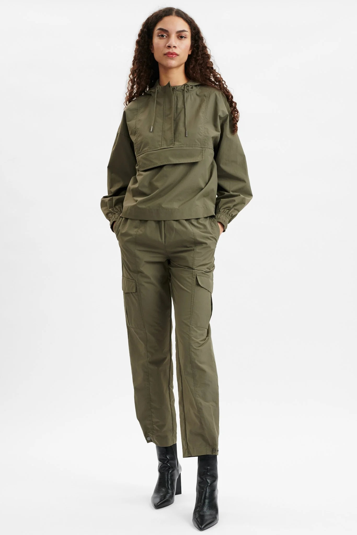 SISHUMI JACKET - Bungee Cord - Image 3