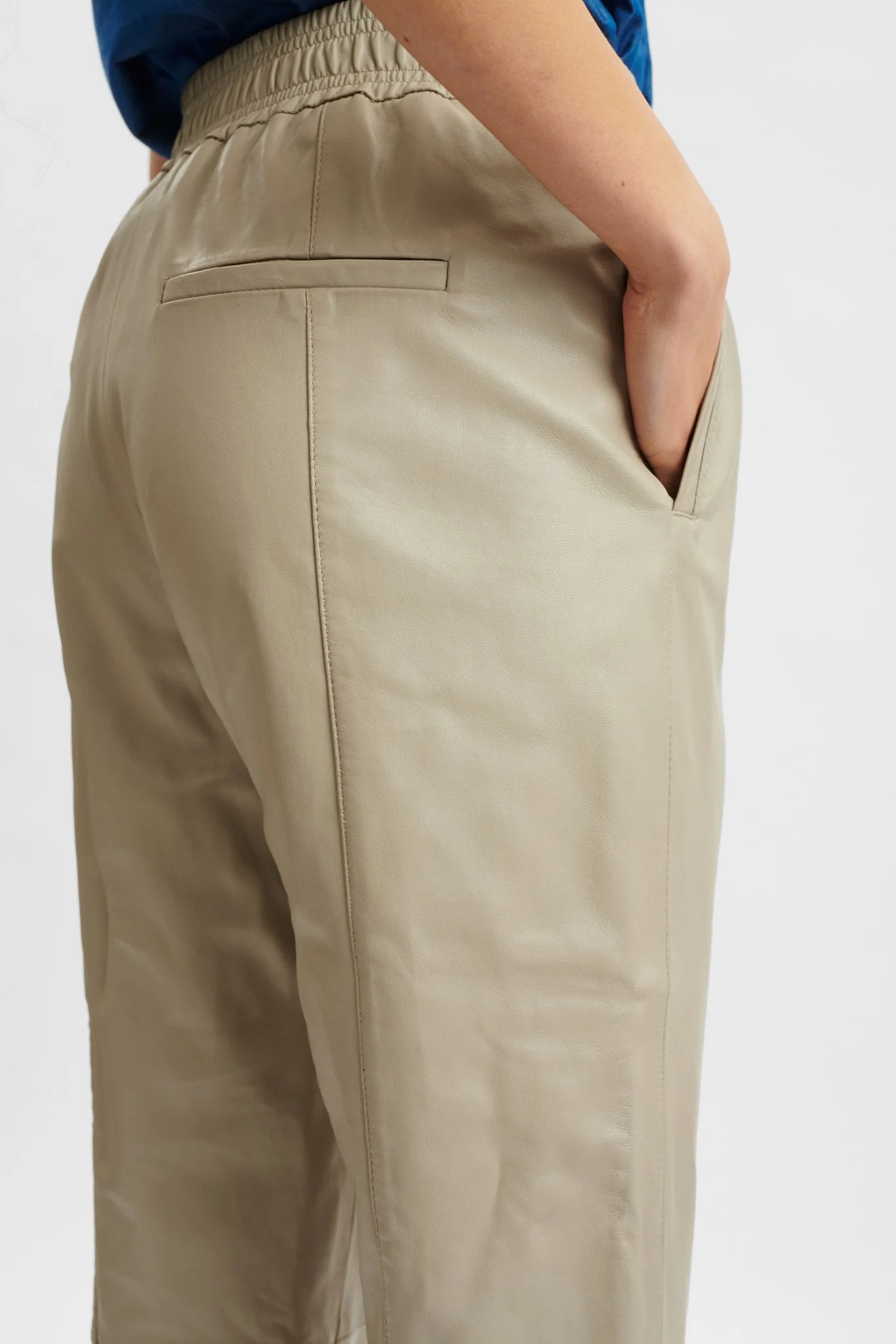 SISIGNA PANT - Plaza Taupe - Image 5